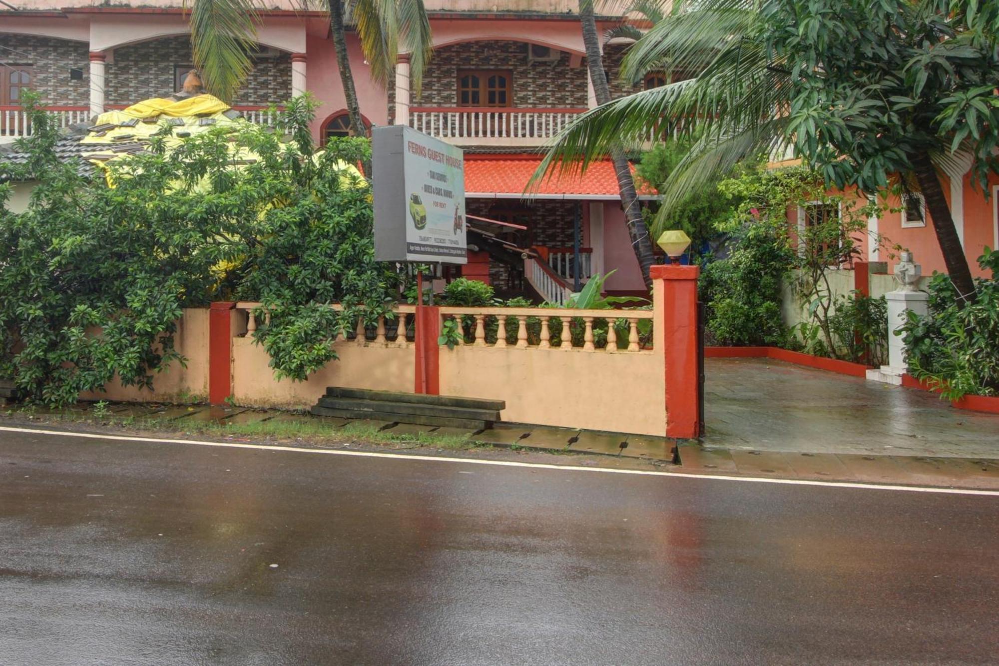 Hotel O Ferns Guest House Calangute Esterno foto