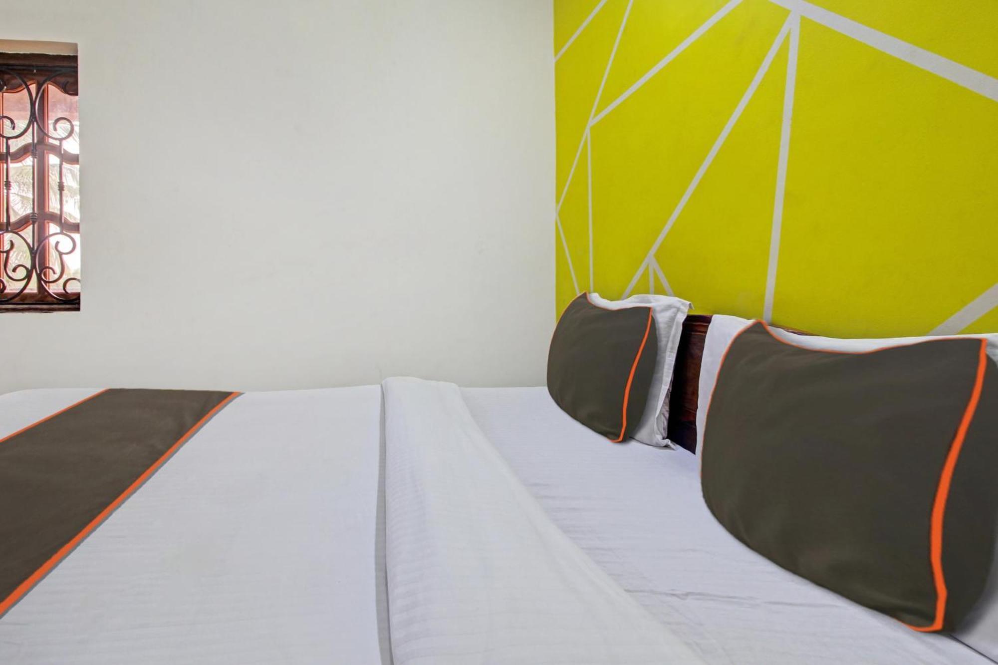 Hotel O Ferns Guest House Calangute Esterno foto